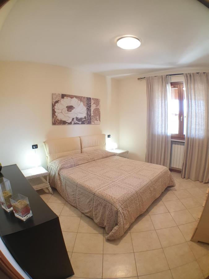 La Fenice Holiday Apartment Manerba del Garda Exterior foto